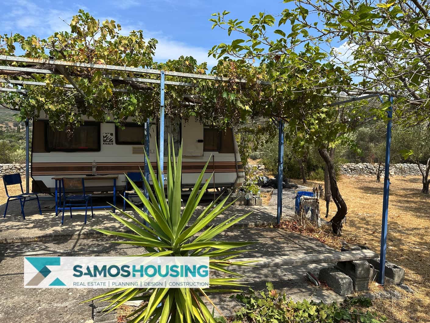 SH347 Εξοχική κατοικία με τροχόσπιτο - image SH347-Cottage-with-Caravan15 on https://www.samoshousing.com